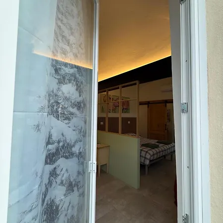 Tati's Charme Apartman Mandello del Lario