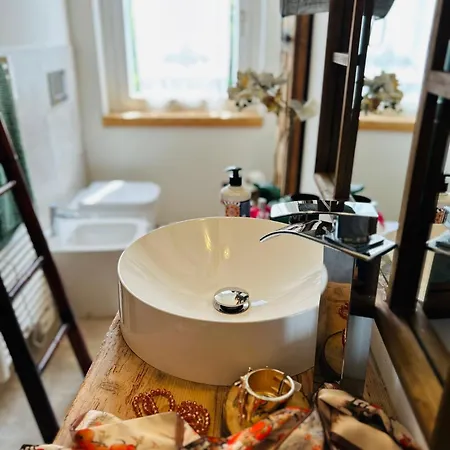 Tati's Charme & Bikers Appartement