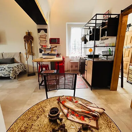 Tati's Charme & Bikers Appartement Mandello del Lario