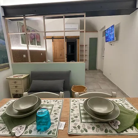 Tati's Charme 公寓