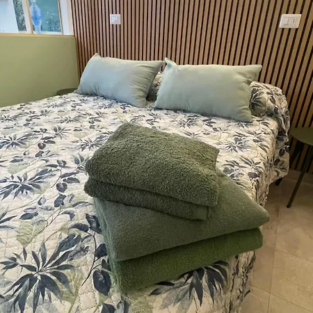 Tati's Charme 曼代洛-德尔拉里奥